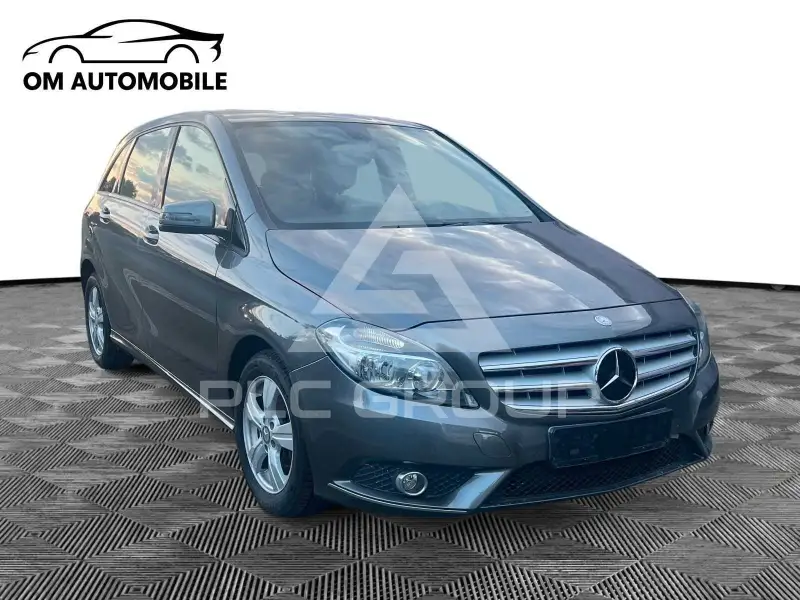 2013 Mercedes Benz B 180