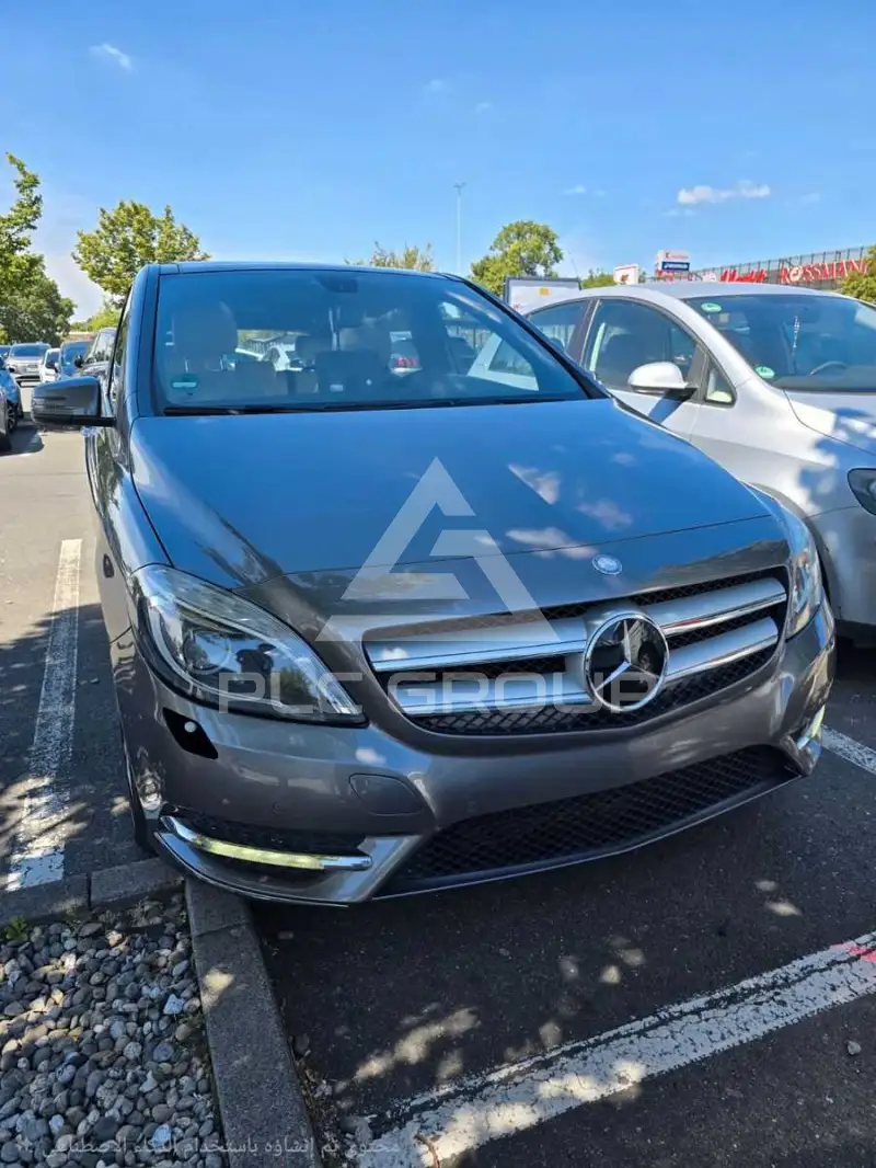 2013 Mercedes Benz B 180