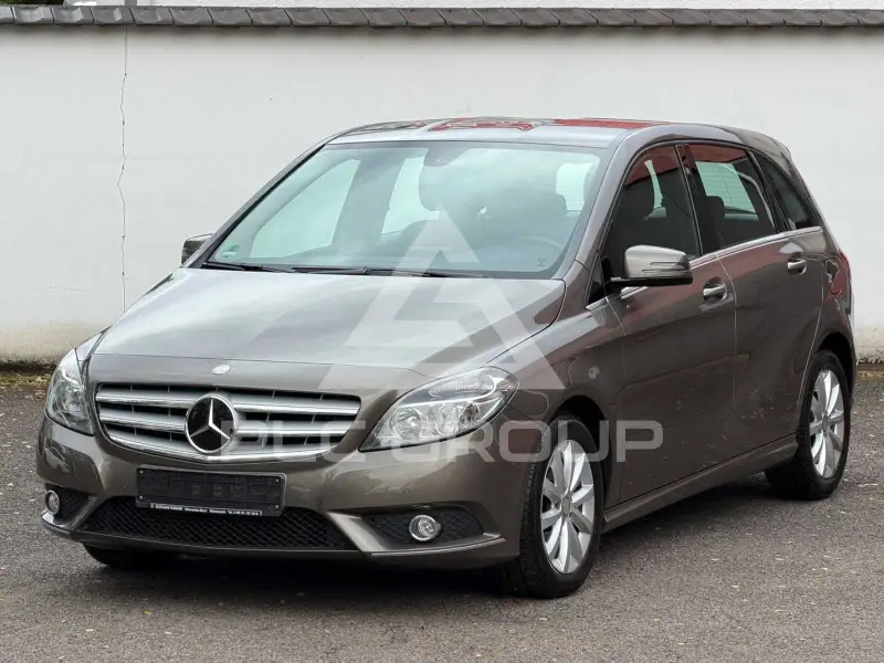 2013 Mercedes Benz B 180