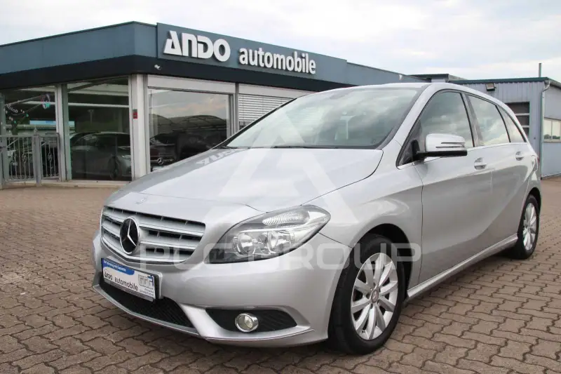 2013 Mercedes Benz B 180