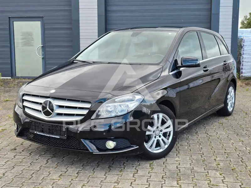2013 Mercedes Benz B 180