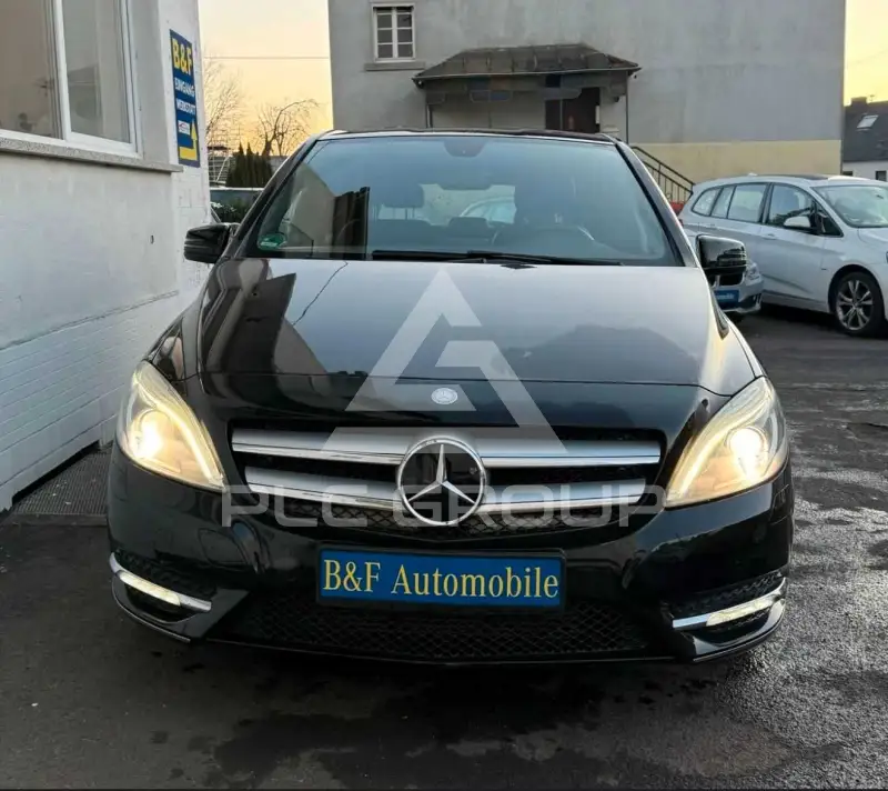 2013 Mercedes Benz B 180