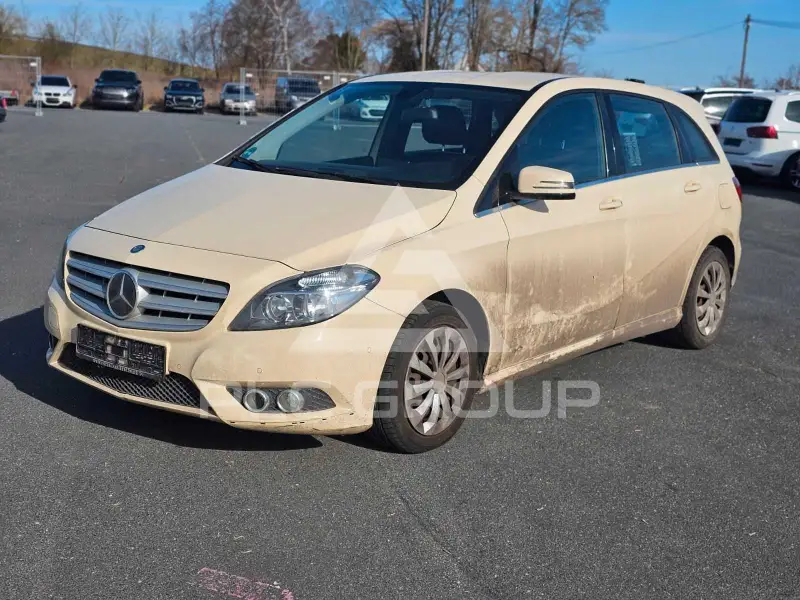 2013 Mercedes Benz B 180