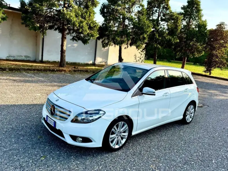 2013 Mercedes Benz B 180