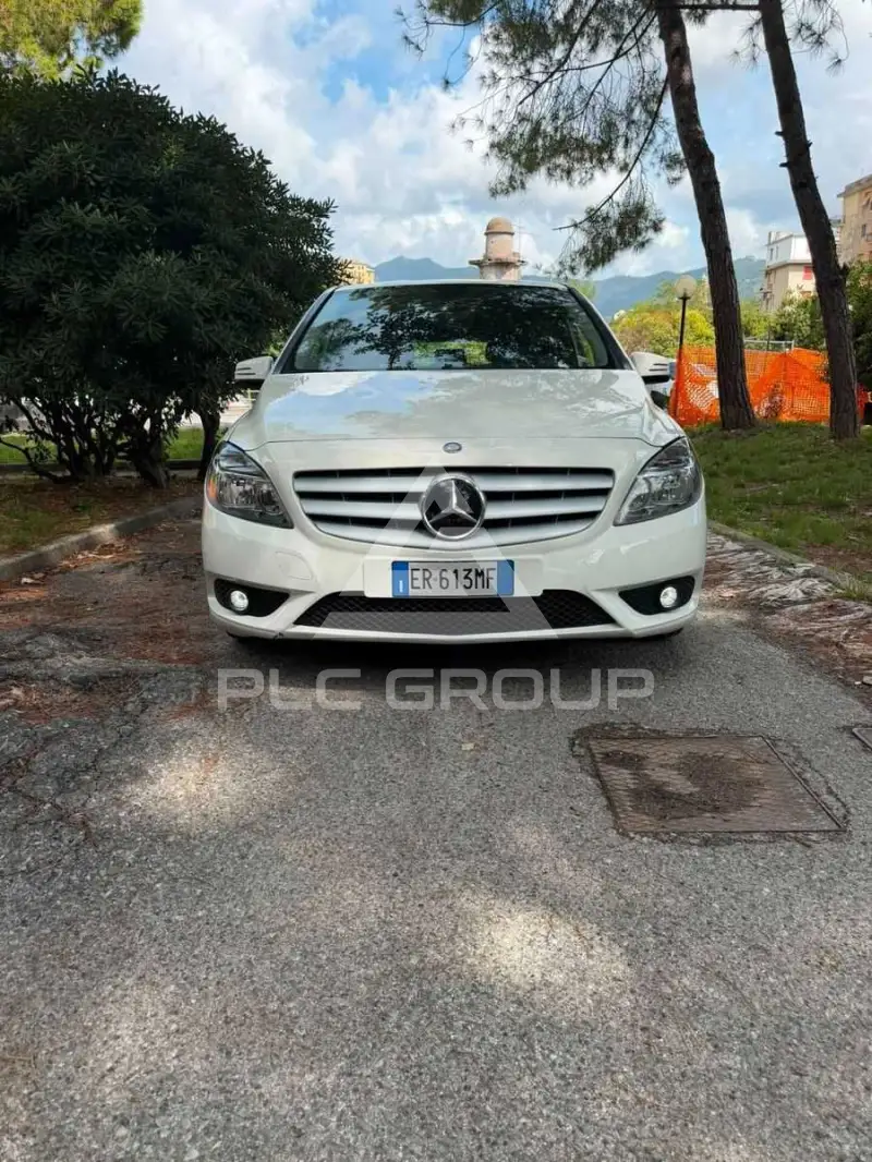 2013 Mercedes Benz B 180