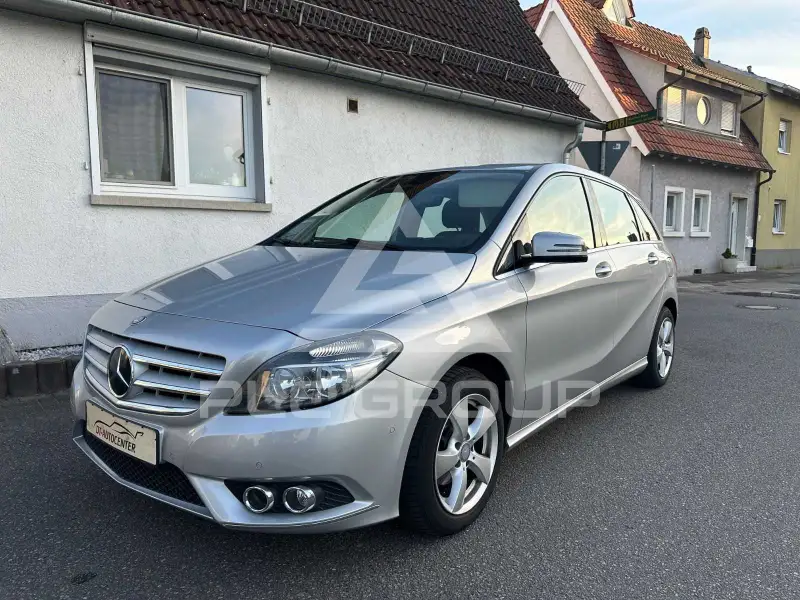 2013 Mercedes Benz B 180