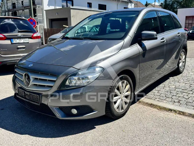 2013 Mercedes Benz B 180