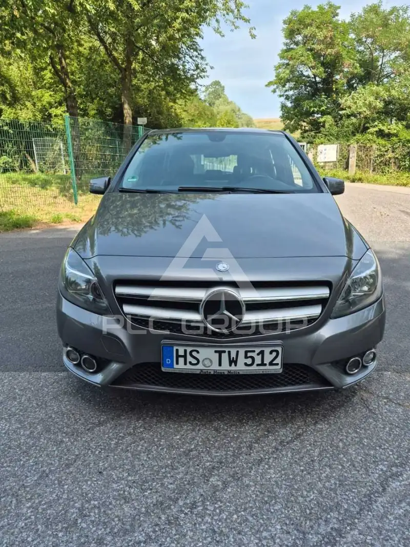 2013 Mercedes Benz B 180