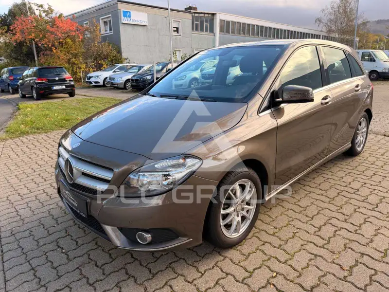 2013 Mercedes Benz B 180