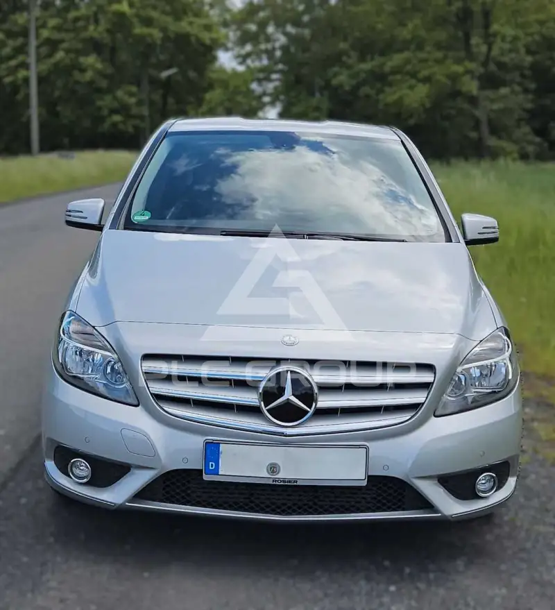 2013 Mercedes Benz B 180