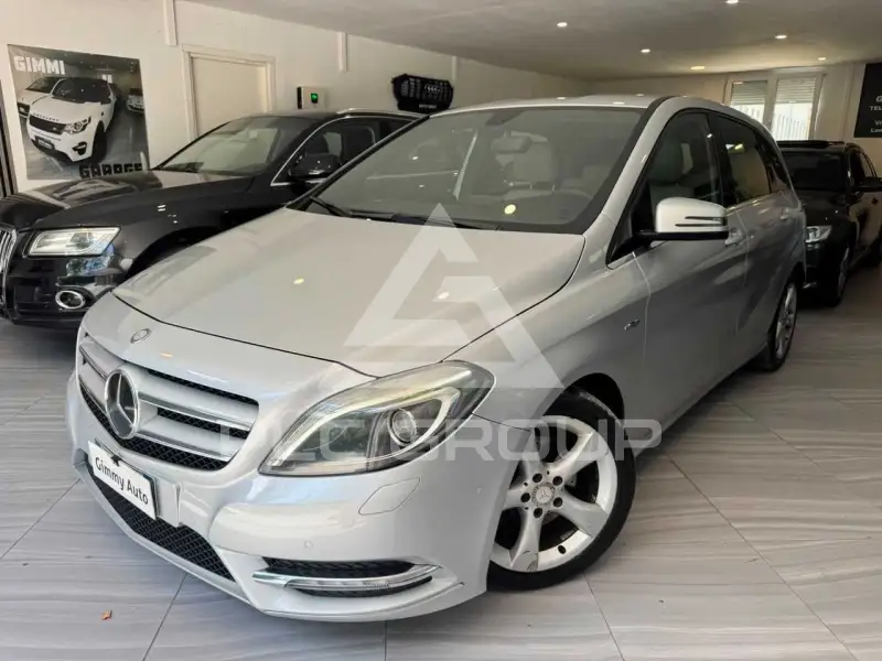 2013 Mercedes Benz B 180