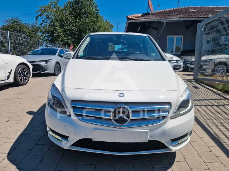 2013 Mercedes Benz B 180