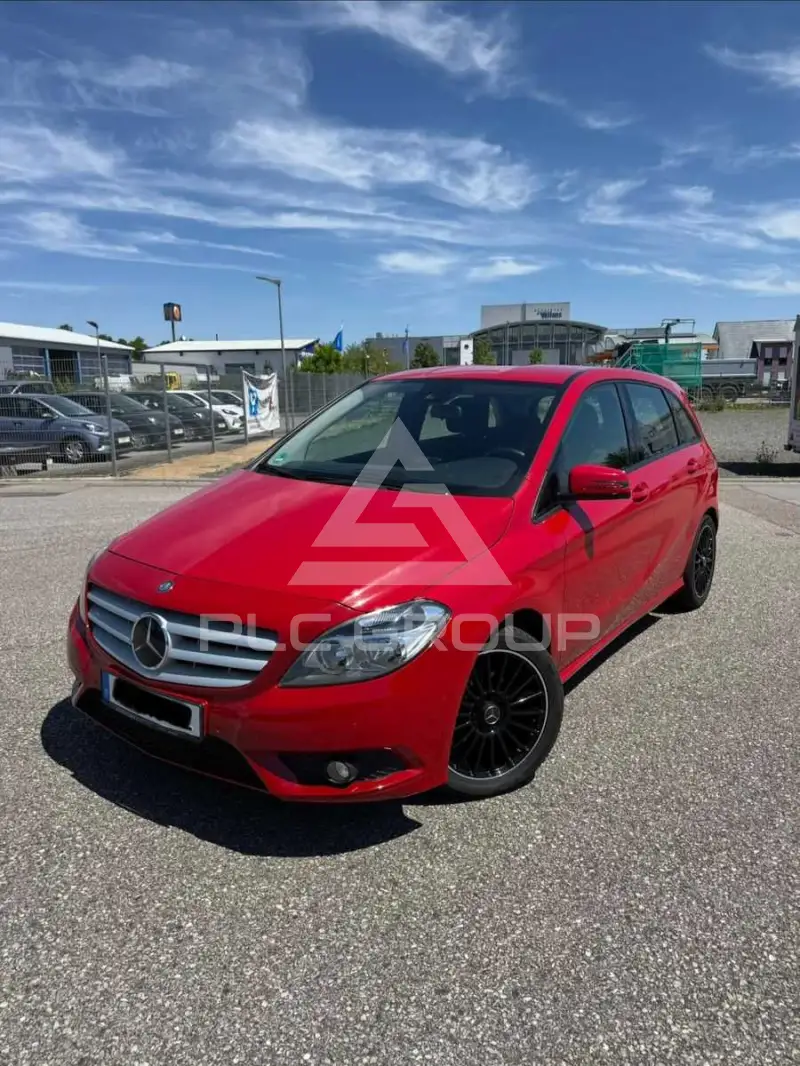2013 Mercedes Benz B 180