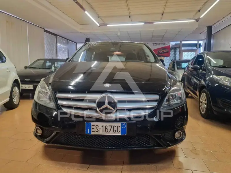 2013 Mercedes Benz B 180