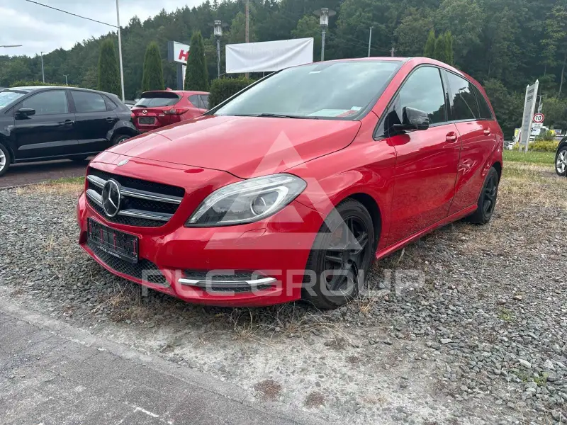2013 Mercedes Benz B 180