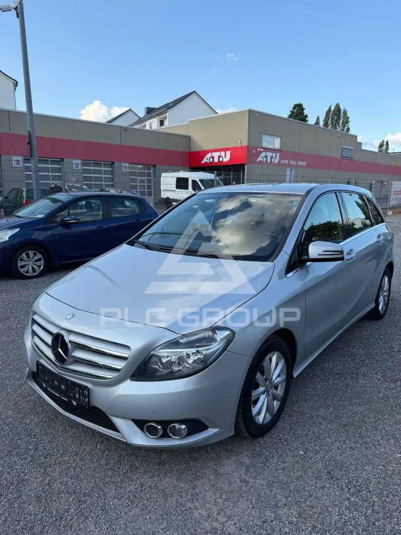 2013 Mercedes Benz B 180