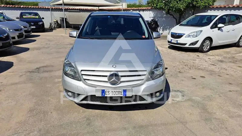 2013 Mercedes Benz B 180