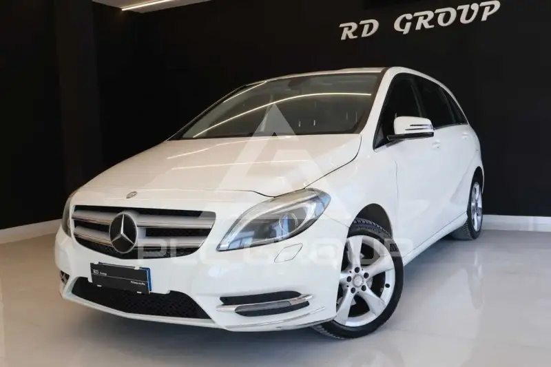 2013 Mercedes Benz B 180