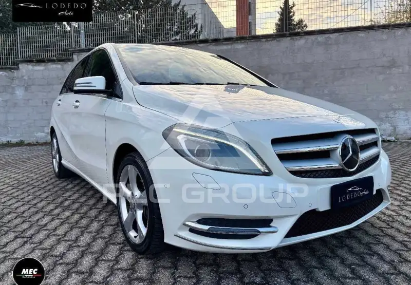 2013 Mercedes Benz B 180