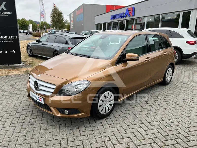 2013 Mercedes Benz B 180