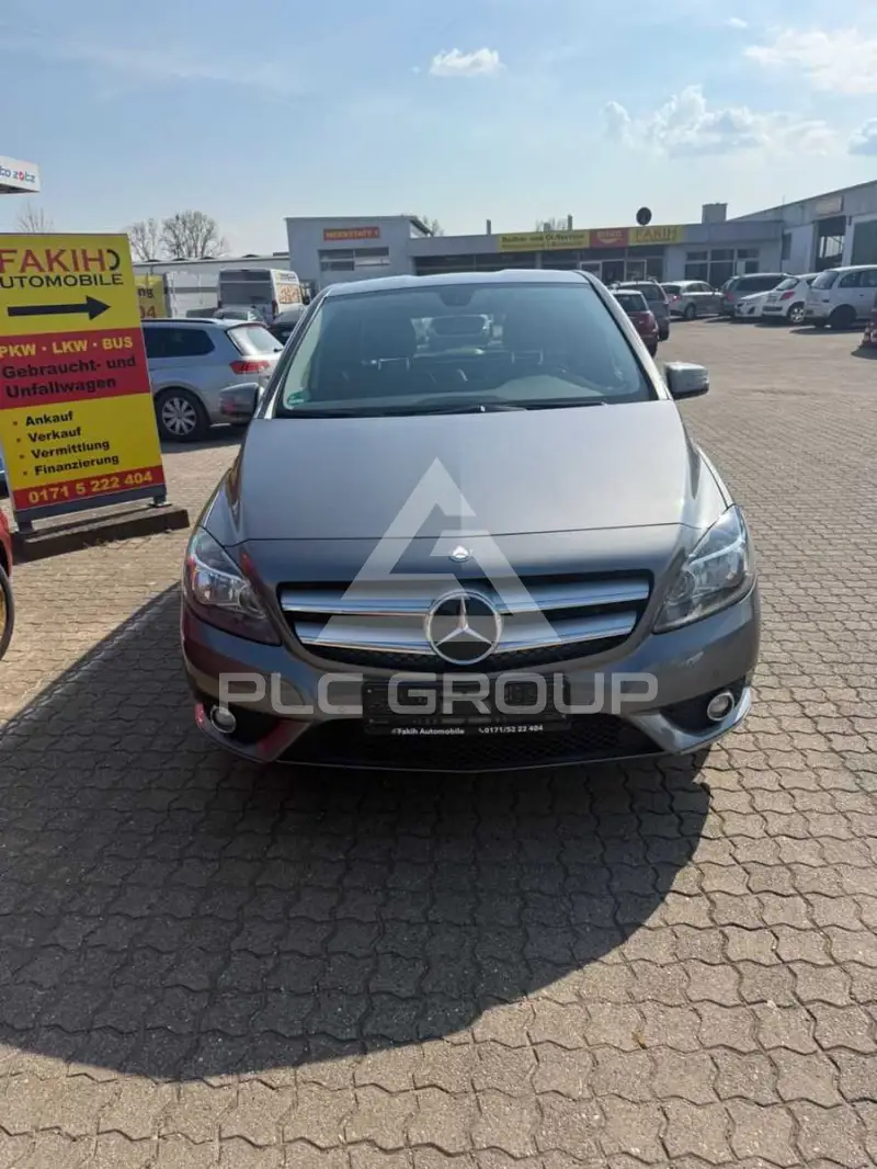 2013 Mercedes Benz B 180