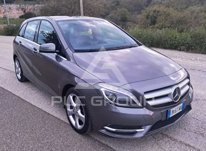 2013 Mercedes Benz B 180
