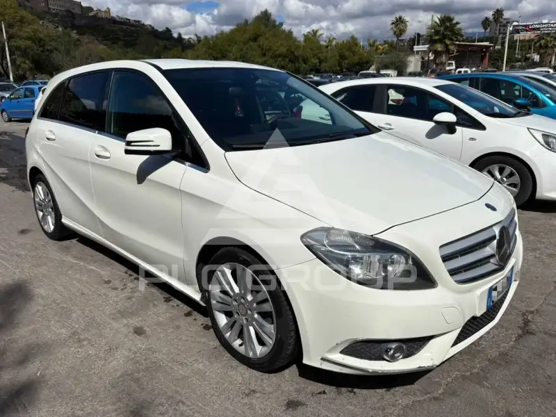 2013 Mercedes Benz B 180