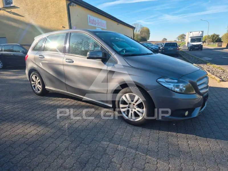 2013 Mercedes Benz B 180