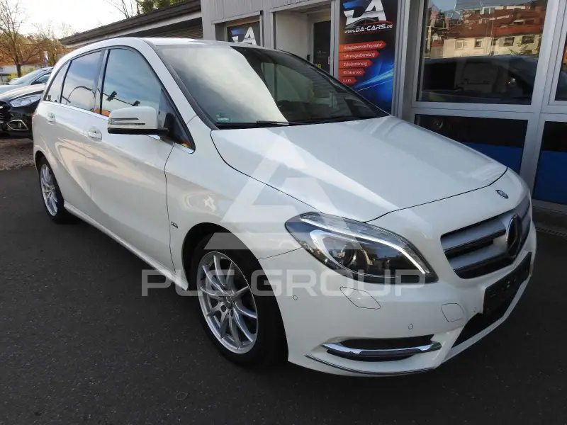 2013 Mercedes Benz B 180