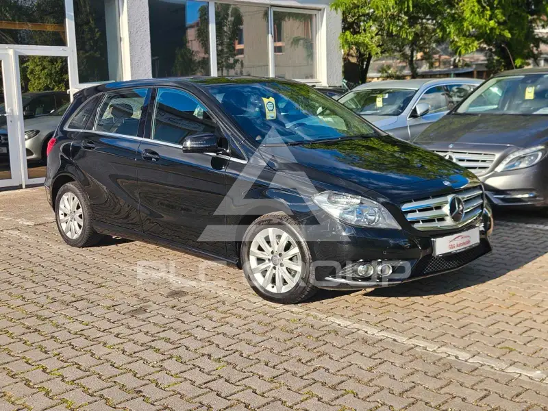 2013 Mercedes Benz B 180