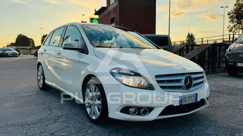 2013 Mercedes Benz B 180
