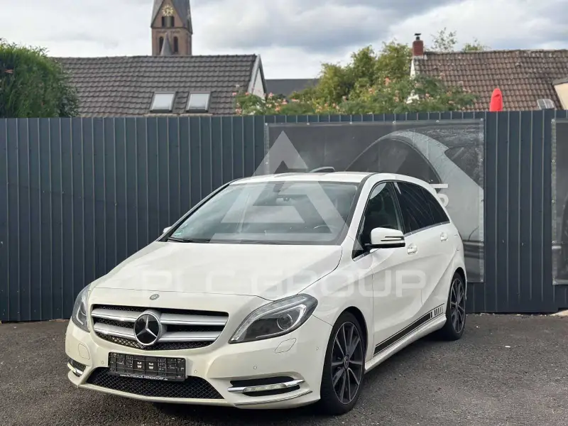 2013 Mercedes Benz B 180