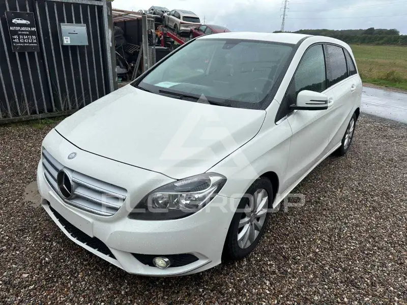2013 Mercedes Benz B 180