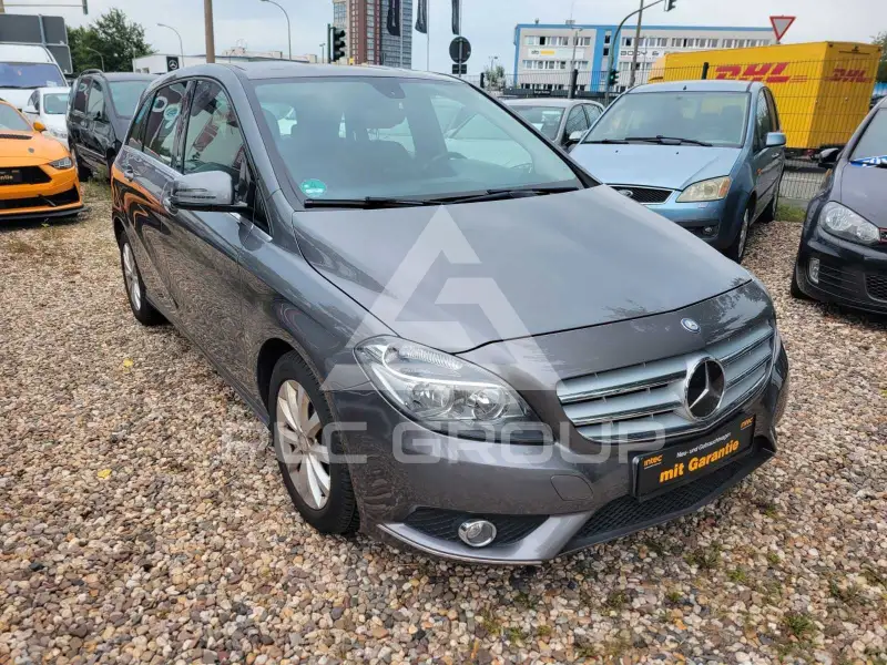 2013 Mercedes Benz B 180