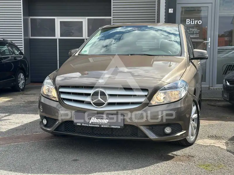 2013 Mercedes Benz B 180
