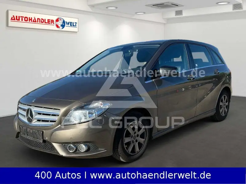 2013 Mercedes Benz B 180