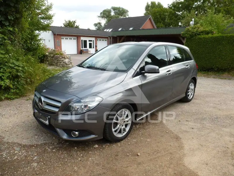 2013 Mercedes Benz B 180