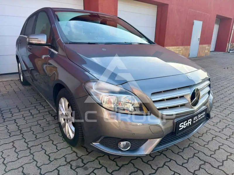 2013 Mercedes Benz B 180