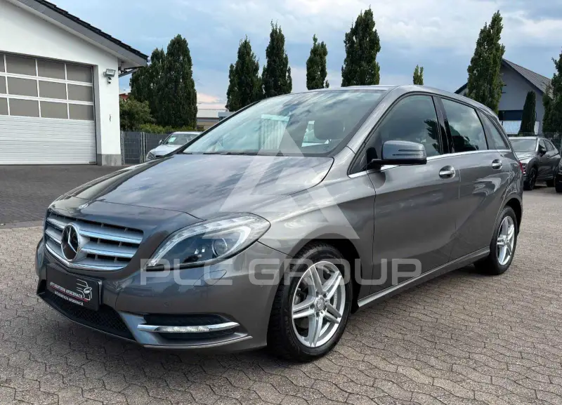 2013 Mercedes Benz B 180
