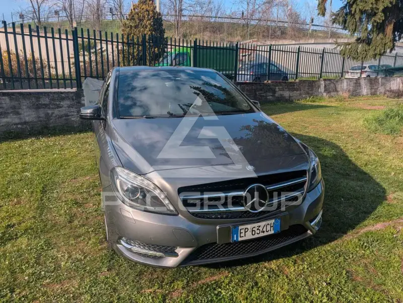 2013 Mercedes Benz B 250