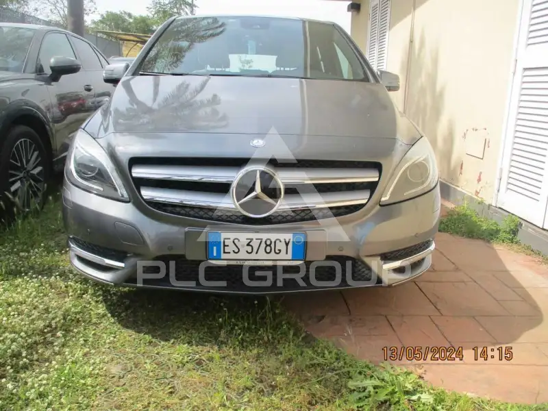 2013 Mercedes Benz B 220