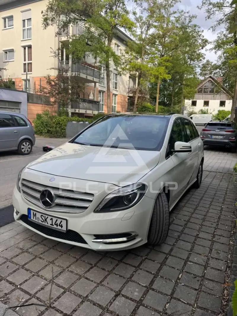 2013 Mercedes Benz B 220
