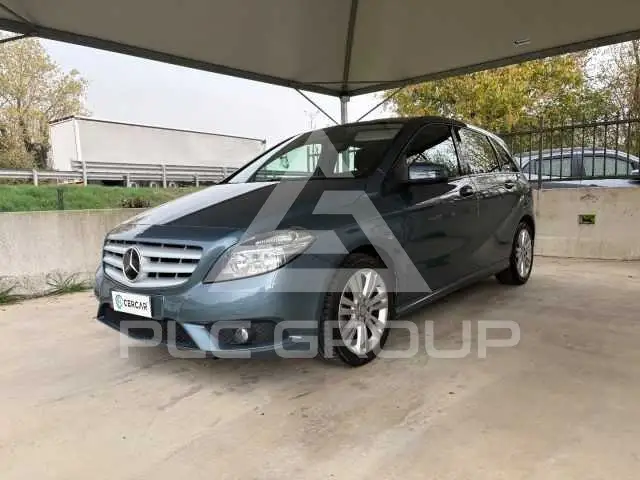 2013 Mercedes Benz B 220