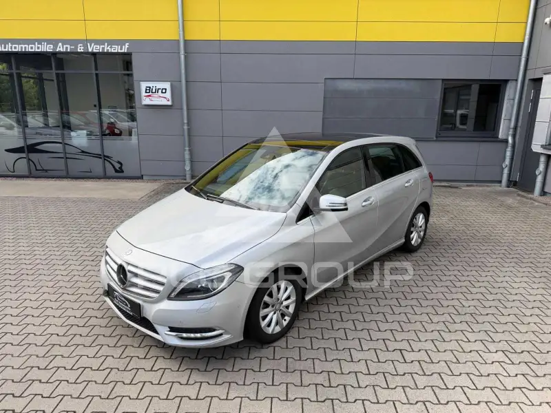 2013 Mercedes Benz B 220