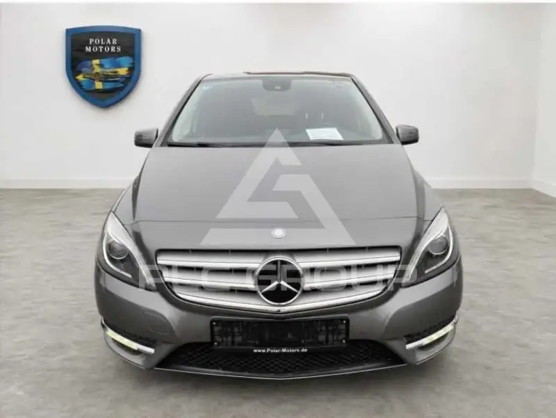 2013 Mercedes Benz B 220