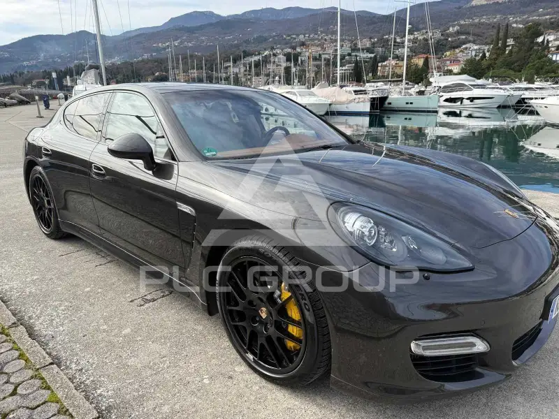 2013 Porsche Panamera