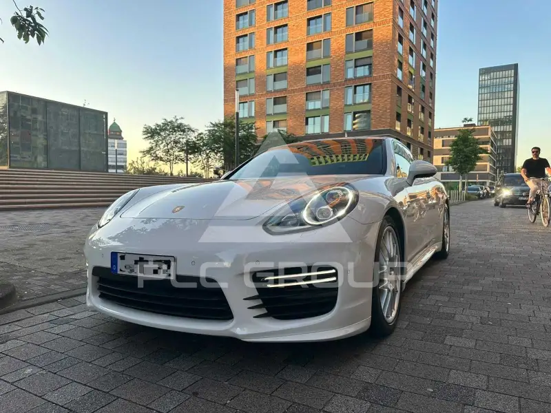 2013 Porsche Panamera