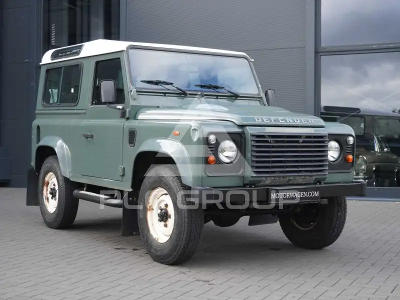 2013 Land Rover DEFENDER