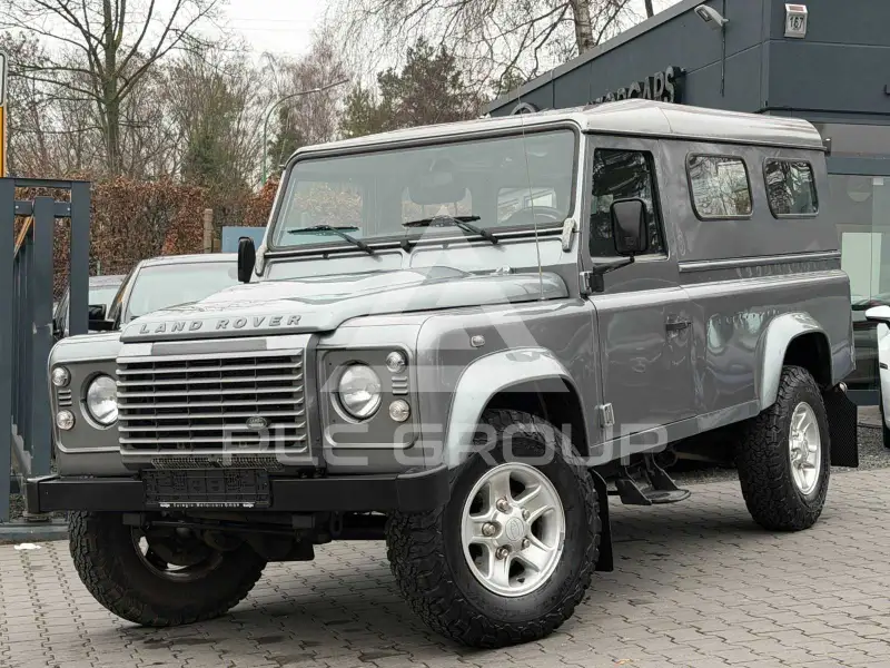 2013 Land Rover DEFENDER