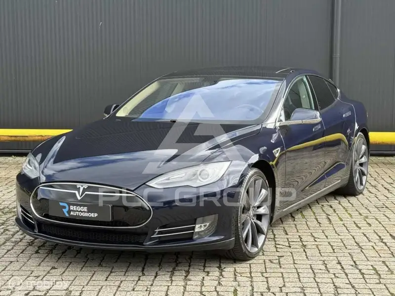 2013 Tesla Model S